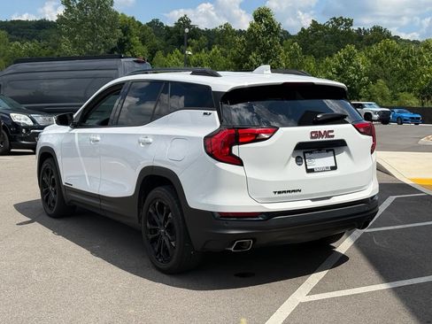 Used 2020 GMC Terrain SLT w/ Preferred Package FWD image 10