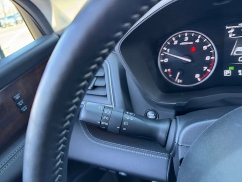 Used 2023 Subaru Ascent Touring image 22