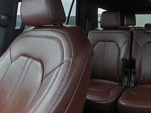 Used 2022 Ford Expedition Max Limited AWD/4WD image 25