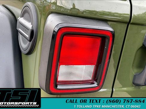 Used 2021 Jeep Wrangler Unlimited Rubicon AWD/4WD image 28
