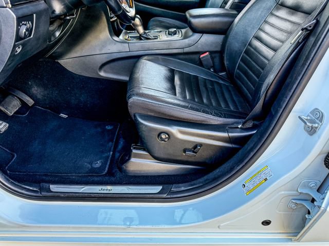 Used 2020 Jeep Grand Cherokee Limited X AWD/4WD image 24