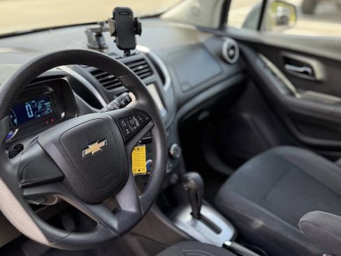 Used 2016 Chevrolet Trax LS image 13