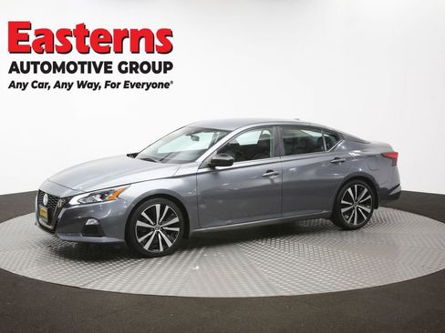 Used 2020 Nissan Altima 2.5 SR FWD image 57