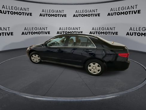 Used 2005 Honda Accord LX image 7