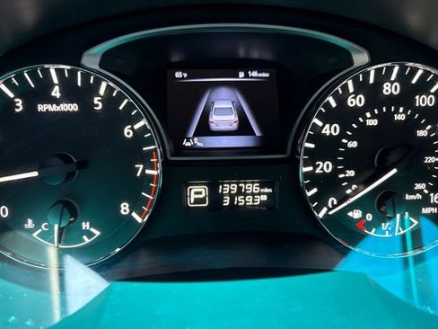 Used 2015 Nissan Altima 3.5 SL FWD image 13