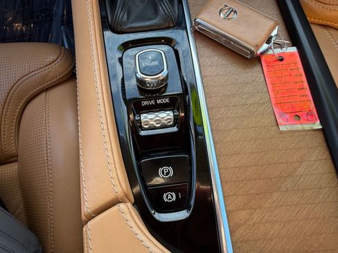 Used 2016 Volvo XC90 T6 Inscription image 24