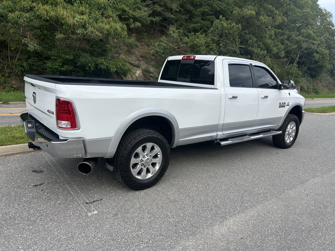 Used 2015 RAM 2500 Laramie w/ Convenience Group AWD/4WD image 7