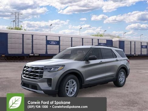 New 2026 Ford Explorer Active AWD/4WD image 3