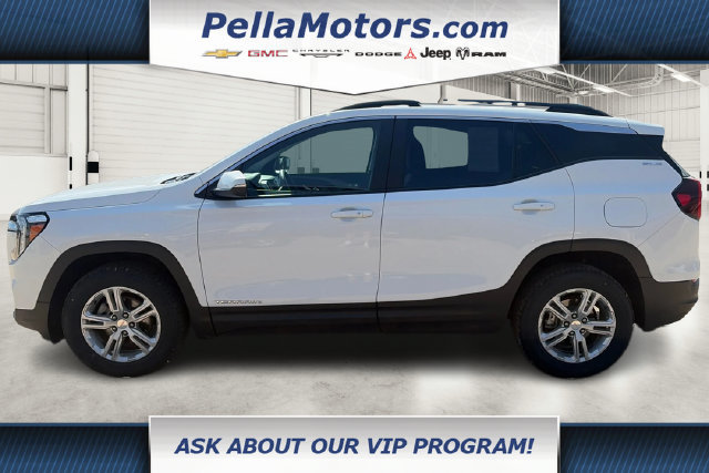 Used 2023 GMC Terrain SLE w/ Driver Convenience Package AWD/4WD image 6
