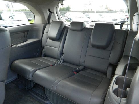 Used 2016 Honda Odyssey EX-L image 16