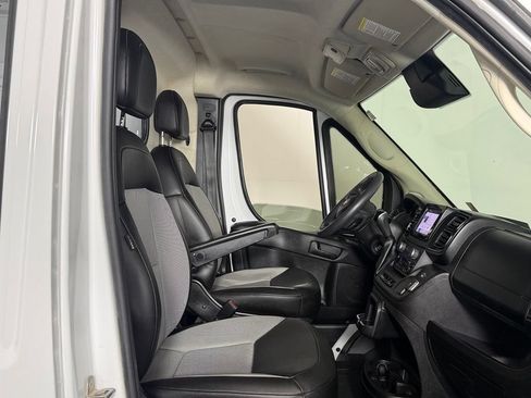 Used 2025 RAM ProMaster 3500 w/ Convenience Group FWD image 26