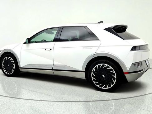 Used 2024 Hyundai Ioniq 5 Limited AWD/4WD image 7