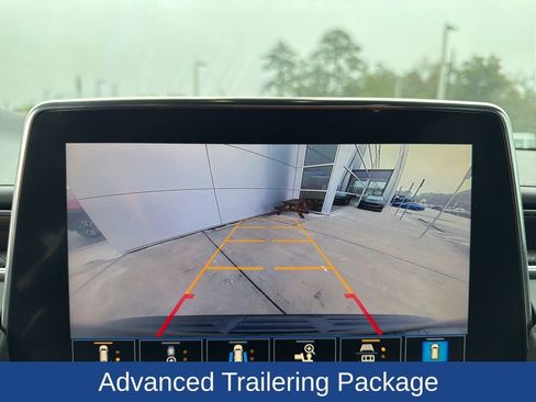 Used 2021 Chevrolet Tahoe Premier w/ Premium Package image 26