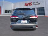 Used 2024 Toyota Corolla Cross LE image 5
