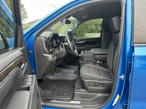 Certified 2023 Chevrolet Silverado 1500 RST w/ Z71 Off-Road Package AWD/4WD image 19