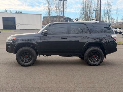 Used 2021 Toyota 4Runner SR5 image 4