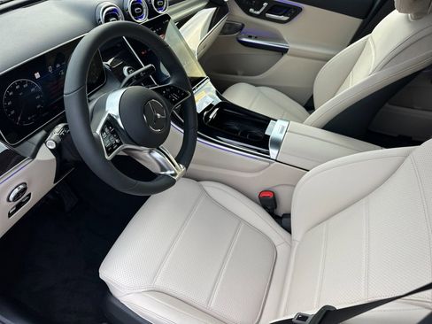 New 2026 Mercedes-Benz GLC 300 4MATIC image 10