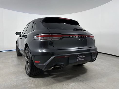 Certified 2025 Porsche Macan image 20