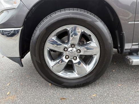 Used 2018 RAM 1500 Big Horn image 11