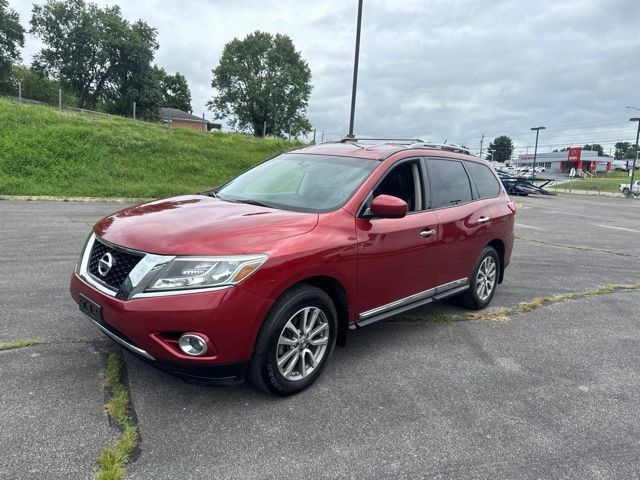 Used 2014 Nissan Pathfinder SL AWD/4WD image 4
