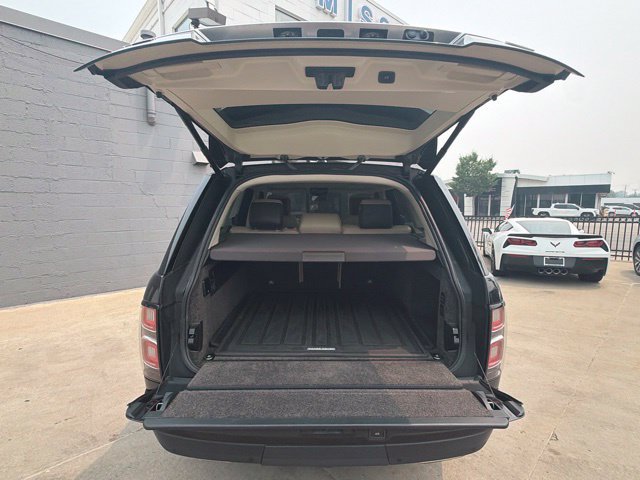 Used 2020 Land Rover Range Rover HSE AWD/4WD image 8