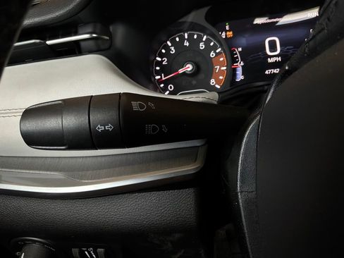 Used 2025 Jeep Compass Limited AWD/4WD image 37