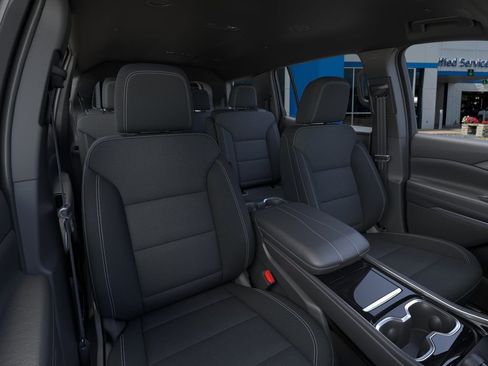 New 2026 Chevrolet Traverse LT image 16