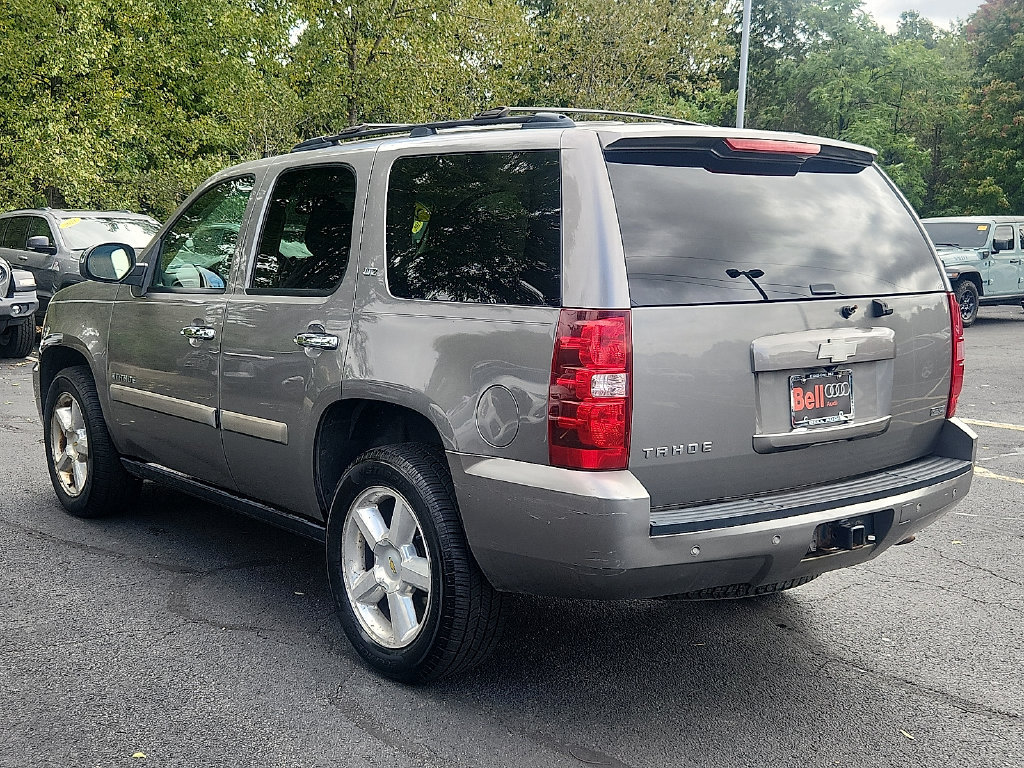 Used 2008 Chevrolet Tahoe LTZ w/ LTZ Preferred Equipment Group AWD/4WD image 10
