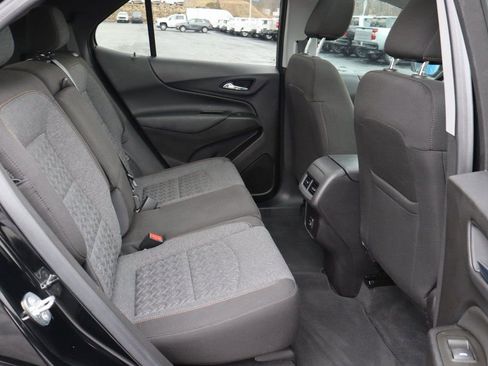 Used 2024 Chevrolet Equinox LT image 18