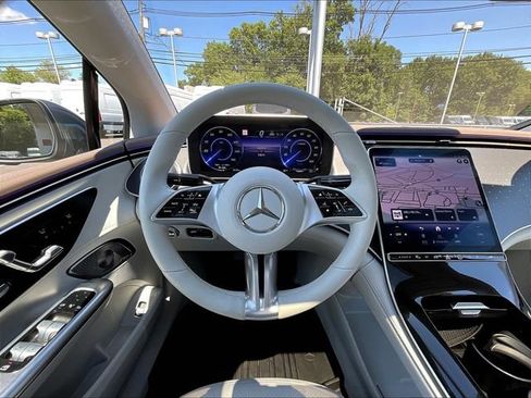 Certified 2023 Mercedes-Benz EQE 350+ 4MATIC Sedan image 10