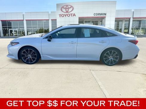 Certified 2022 Toyota Avalon Touring w/ Advanced Safety Package FWD image 2