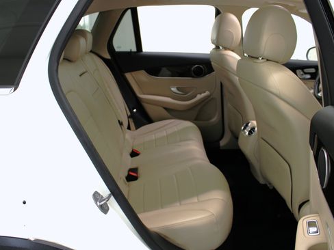 Used 2017 Mercedes-Benz GLC 300 w/ Premium 1 Package image 44