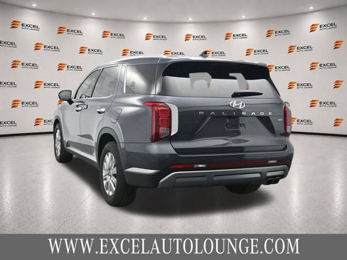 Used 2024 Hyundai Palisade SEL AWD/4WD image 3