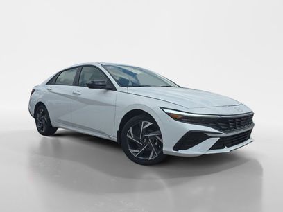 New 2025 Hyundai Elantra SEL