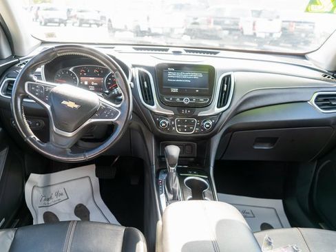 Used 2022 Chevrolet Equinox Premier image 14