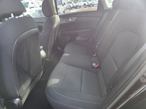 Used 2019 Kia Forte LXS image 21