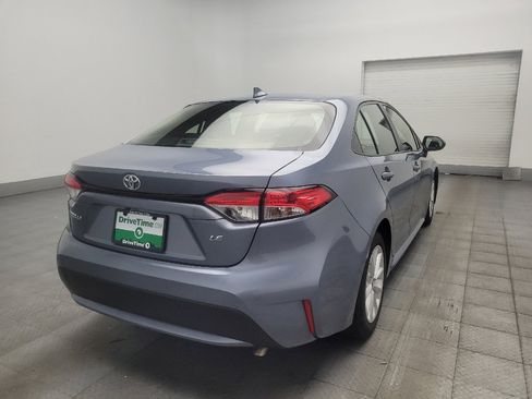 Used 2022 Toyota Corolla LE w/ LE Premium Package FWD image 9