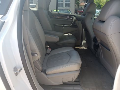 Used 2017 Buick Enclave Leather w/ Enclave Sport Touring Edition FWD image 15