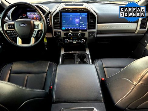 Used 2022 Ford F350 Lariat image 19