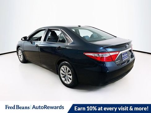 Used 2016 Toyota Camry LE FWD image 6
