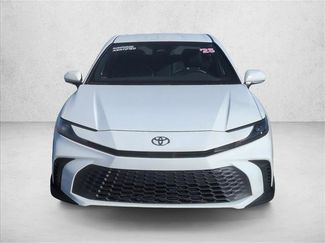 Used 2025 Toyota Camry SE w/ Convenience Package video 2