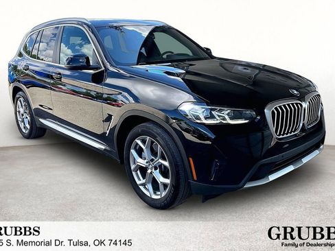 Used 2023 BMW X3 xDrive30i AWD/4WD image 1