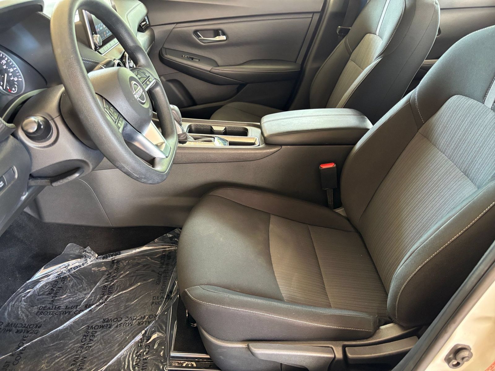 Used 2025 Nissan Sentra SV FWD image 24