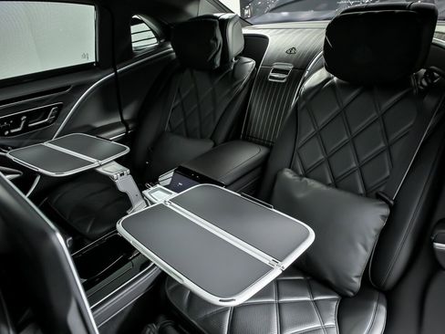 Used 2024 Mercedes-Benz Maybach S 680 4MATIC image 26