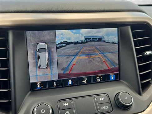 Used 2021 GMC Acadia Denali w/ Denali Technology Package FWD image 14