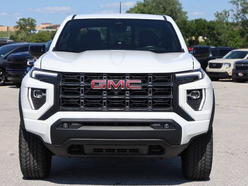 Used 2024 GMC Canyon Elevation w/ Convenience Package AWD/4WD image 2