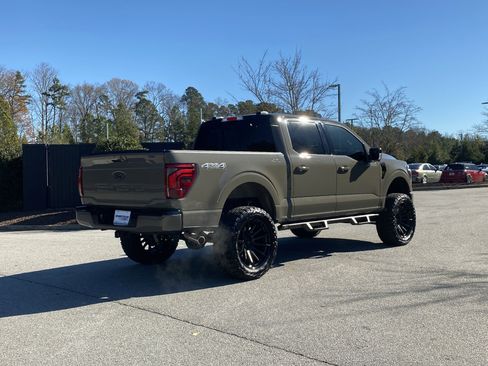 Used 2025 Ford F150 Lariat w/ Equipment Group 502A High image 3