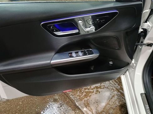 Used 2023 Mercedes-Benz C 300 4MATIC Sedan image 10