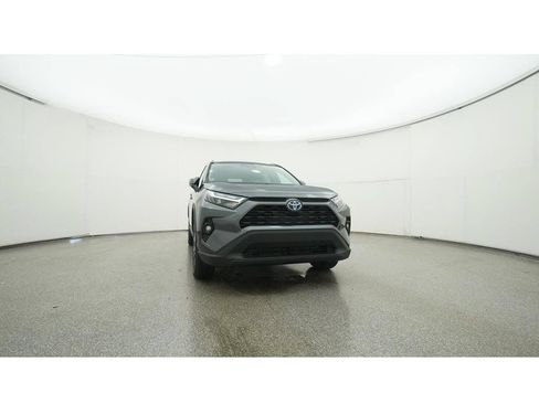 Used 2023 Toyota RAV4 XLE Premium AWD/4WD image 36