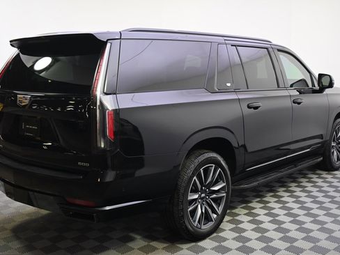 Used 2021 Cadillac Escalade ESV Sport image 7